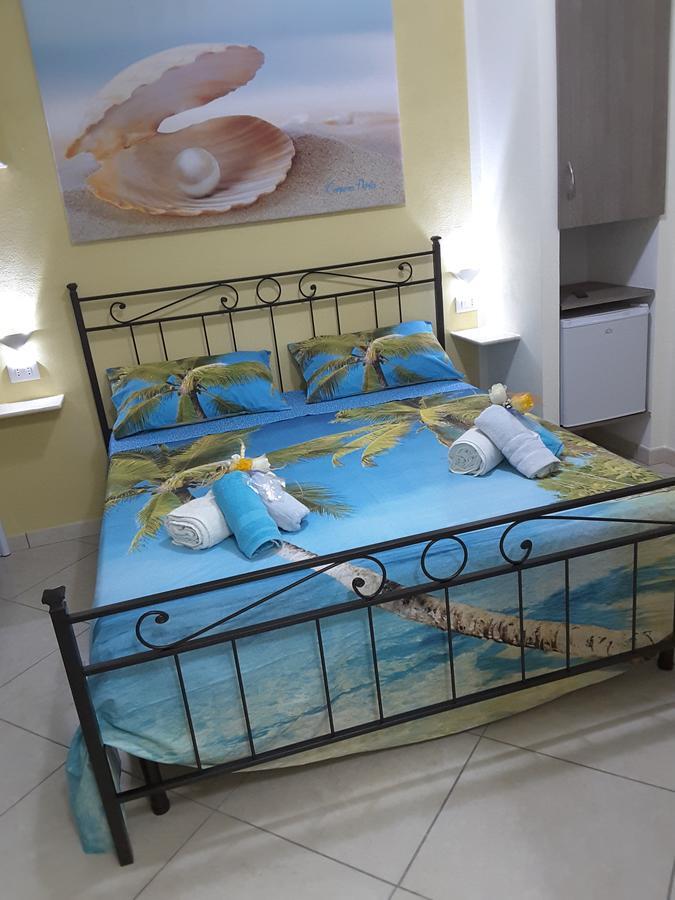 Stella Marina Rooms For Rent Portopalo Di Capo Passero Екстер'єр фото
